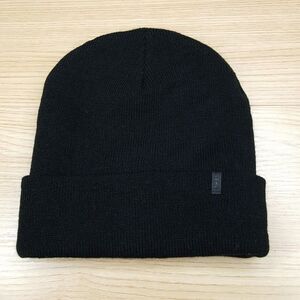 LEVI'S Beanie Hat Black Ribbed Fold Over Cuff Logo